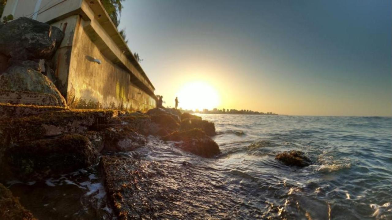 Cozybeach Large 1bdrapt 50 Steps From Atlantic Ocean Private Street Between Ocean Park & Isla 5 Mins From Airport Apartment San Juan